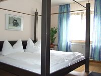 Gästebett