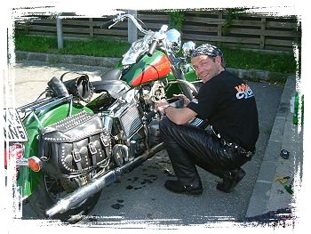 Bruno und sein Motorrad