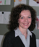 Logop�din Monika Roos, Worms