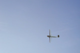 44 Flieger auf Abstand