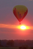 48 Die�L.U.F.T.ball�ner im�Sonnenuntergang