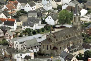 03�St.�Johannes�Kirche in�Elz�bei�Limburg