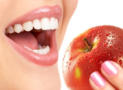 Implantat Implantate Implantologie fest wie geigene Z�hne