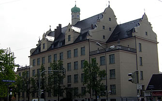 M�nchen, Malereibetrieb - Fassadenanstriche, Fassade, Anstrichsysteme, Dispersionfarben, Silikatfarben, Reinacrylatfarben, Silikonharzfarben, Spezialfarben, fungizider, pilzt�tend, algizider, algent�tend