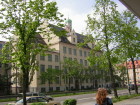 F�rstenrieder Str. 30 � M�nchen