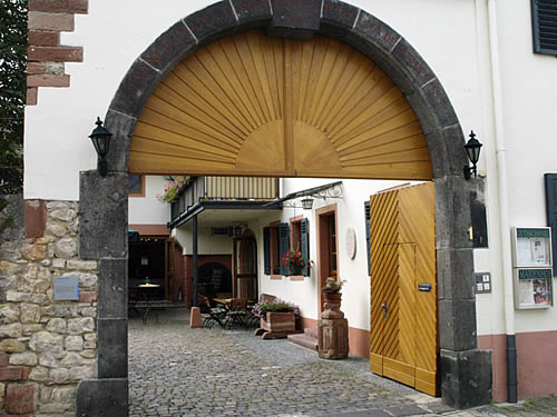 home-01.jpg