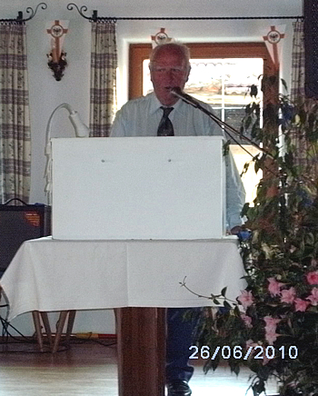 Georg M&uuml;ller, der 1. Vorsitzende des MC-Murnau bei seiner Ansprache.
