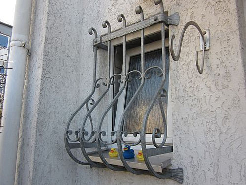 fenstergitter.jpg