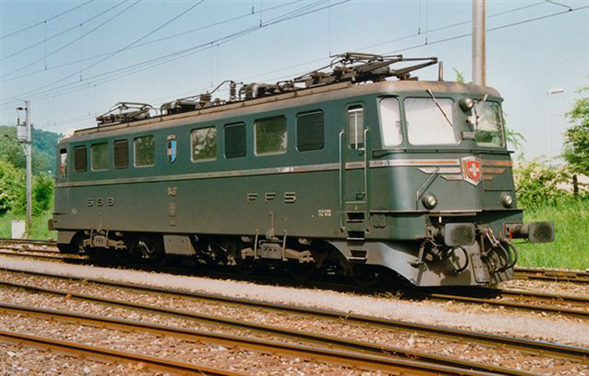Ae 6/6 11047 