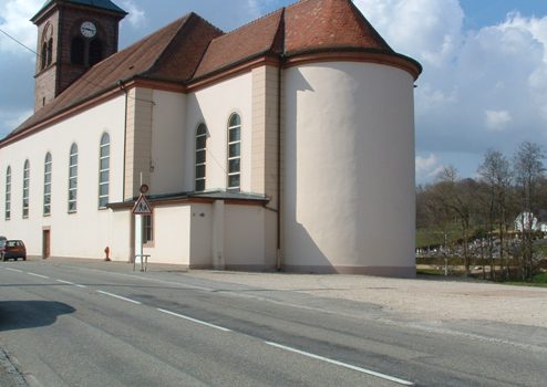 Parking de l'�glise avant am�nagement