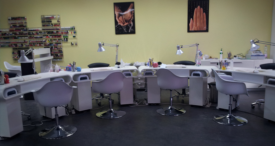 nailstudio-nice-one-nails.png