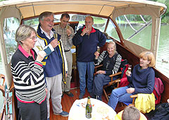OBCZ - Zürichsee-Woche - Motorbootausflug zur Grynau - Apéro zum Hochzeitstag