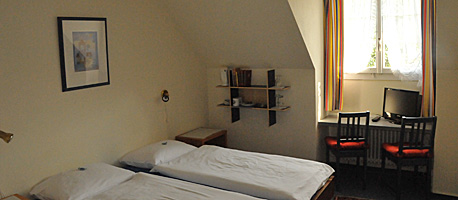 Doppelzimmer mit Dusche/WC auf Etage