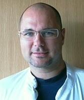 Dr. Frank Hartig