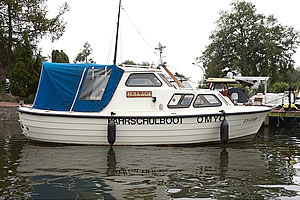 Das Fahrschulboot des OMYC
