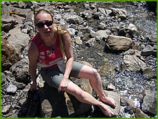 Simone bei Bergwanderung