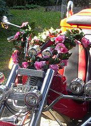 bannerwechel_hochzeit_onkel_joes_rent_a_trike/htr_hochzeitstrikes_015bw.jpg