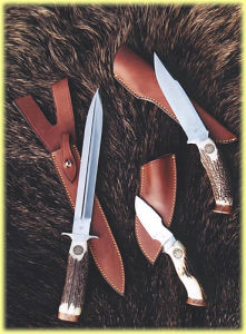 Dague de chasse, couteau à dépecer, couteau à servir