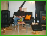 Wenn Sie im Studio wohnen und Frühstück wünschen dann kommen Sie ins Blockhaus info unter www.pension-grafenhof.com oder www.pension-grafenhof.de in Bühlerzell-Hinterwald bei Aalen Ellwangen und Schwäbisch-Hall