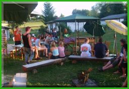Große Fete mit kleiner Band zum anfassen