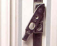 Die Niveauschaltsperre f&uuml;r komfortable Bedienung des Fensters.