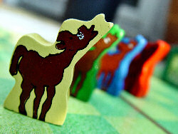 Pferde in jeder Farbe  - Spielfigur im Brettspiel Pferdemist