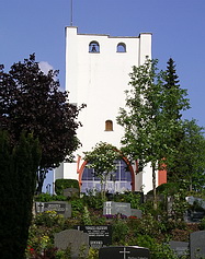 Turmrelikt nach der Renovierung 2002