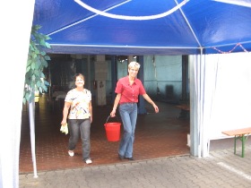 2009_08.jpg