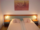 apartment bett.jpg