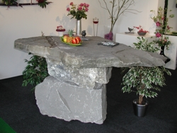 Steintisch