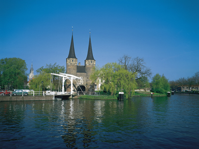 K10_041_Zugbr�cke_und_Stadttor_Delft_Holland_Niederlande.jpg