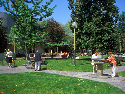 014-42--I--Abano Terme--in den Kuranlagen.jpg