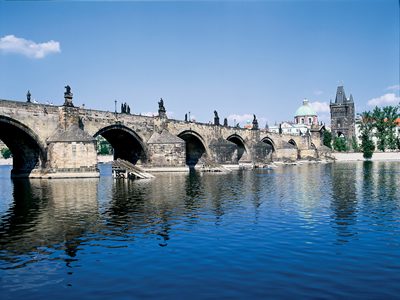 K18_046_Moldau_und_Karlsbr�cke_Prag_Tschechien.jpg