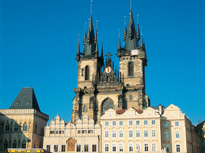 K24_040_Tschechien , Prag , Tynkirche, Altst�dter Ring.jpg