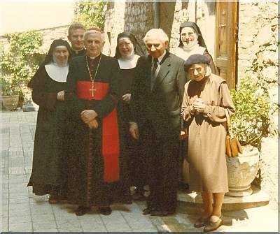 Kardinal Ratzinger mit Bruder Georg und Schwester Maria