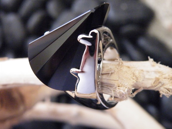 Ring "sculpture black" - Individueller Modeschmuck by sign of soul