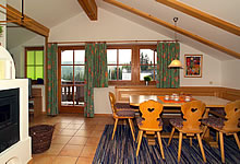 Esszimmer in der Ferienwohnung in K�nigsleiten in �sterreich