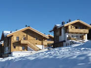 Abschwung zu den Skih&uuml;tten