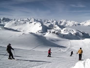 Abfahrt zur Skih&uuml;tte &Ouml;sterreich