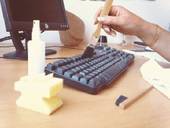 Reinigung der Tastatur Reinigung der Tastatur