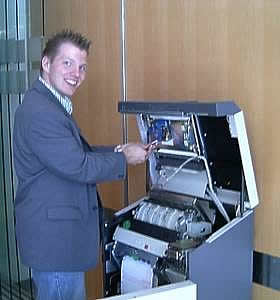 Unser Service f&uuml;r Geldinstitute - Computer-Reinigung