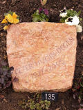 Grabplatte aus bruchrohem Liesberger-Kalkstein