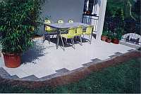 Sitzplatz und Balkon
