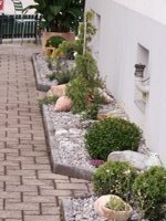 Entlang Hauswand Gartenbau & Gartengestaltung, Moderne Gartengestaltung, garten gestalten