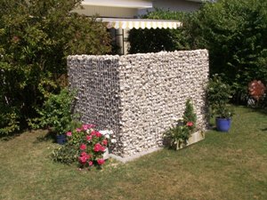 Gabione um Sitzplatz