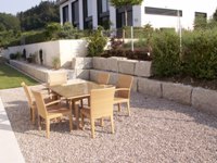 Sitzplatz mit Kies