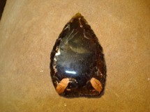 flintknapping pfeilsitze kerbe einzeichnen