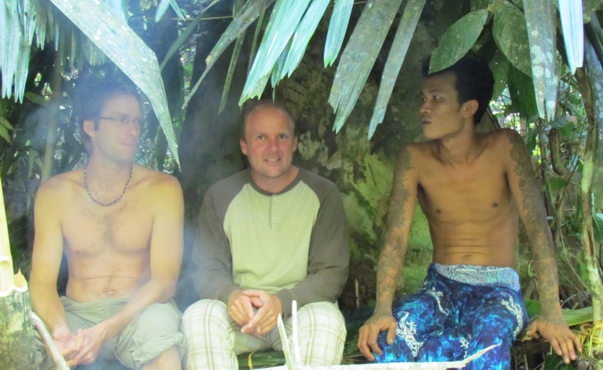 Jürgen Gerzabek im Regenwald Survival
