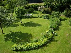 Blick von unserem Balkon in den Klostergarten
