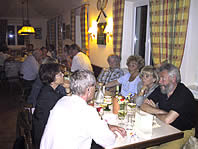 Sichtlich zufriedene G�ste